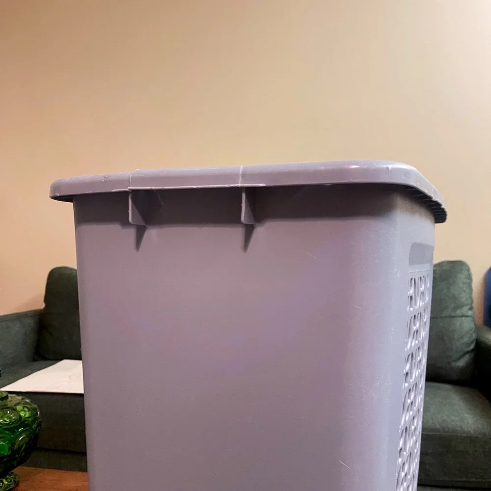 Vtg Rubbermaid Hamper Laundry Basket blue MCM‎ Tulip Flower 2787 no Lid cracked